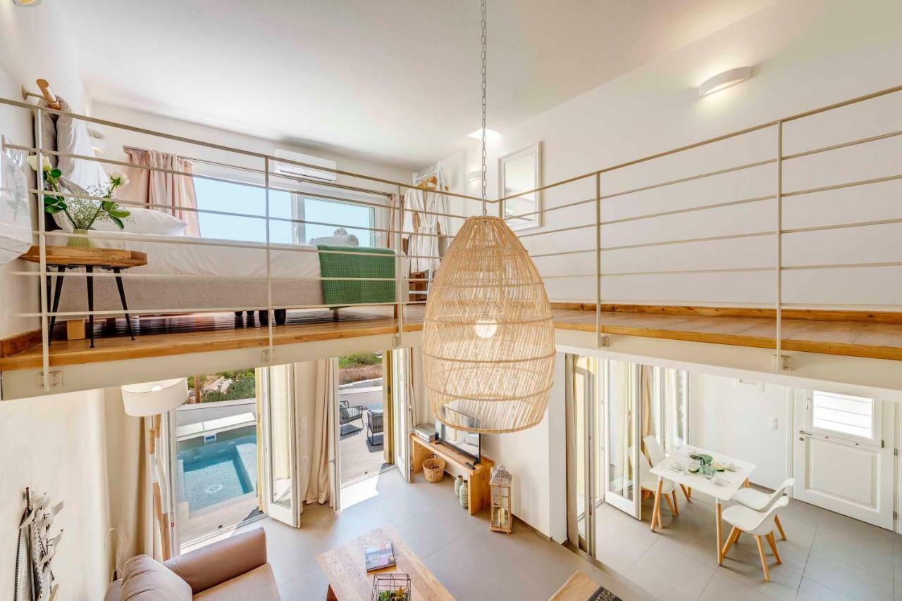 Villa Alba In Syros With Private Jacuzzi アゾリムノス エクステリア 写真