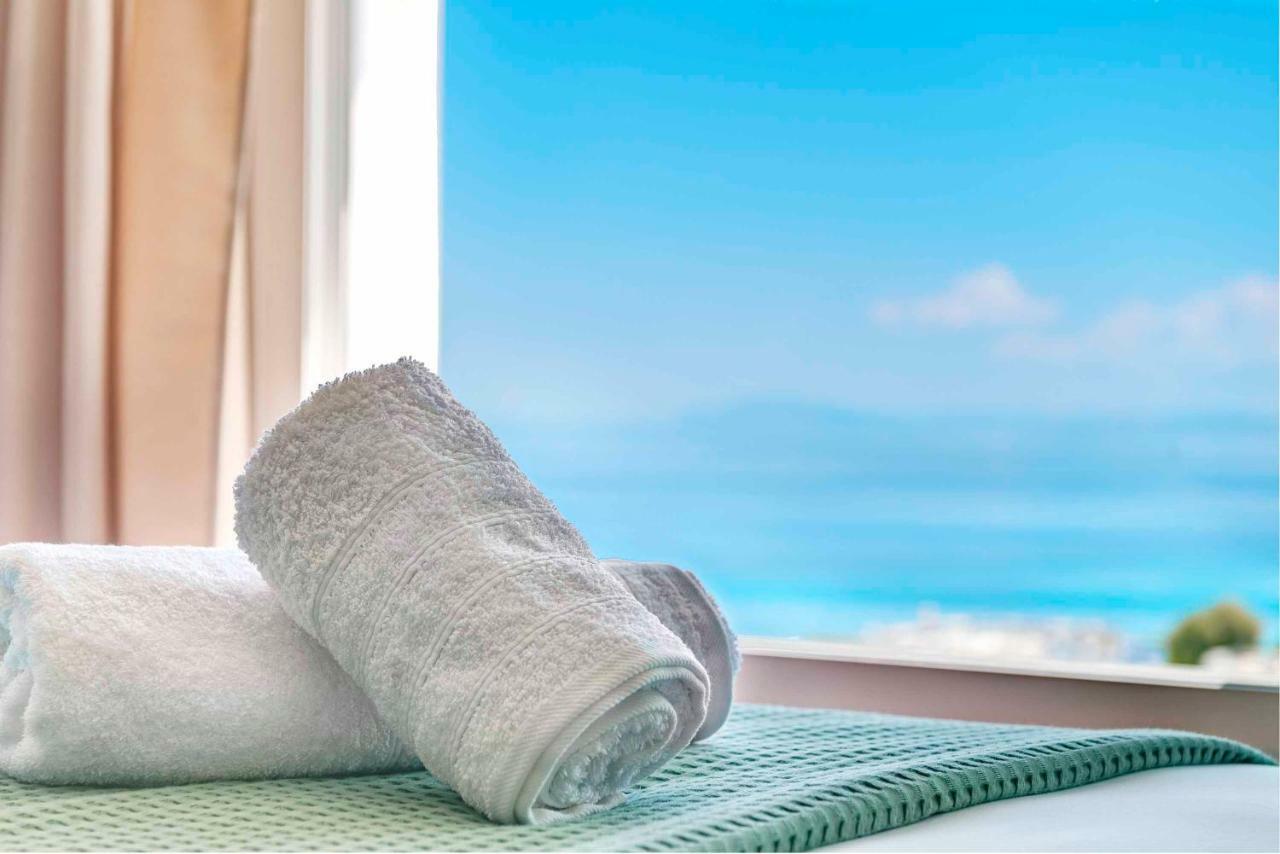 Villa Alba In Syros With Private Jacuzzi アゾリムノス エクステリア 写真