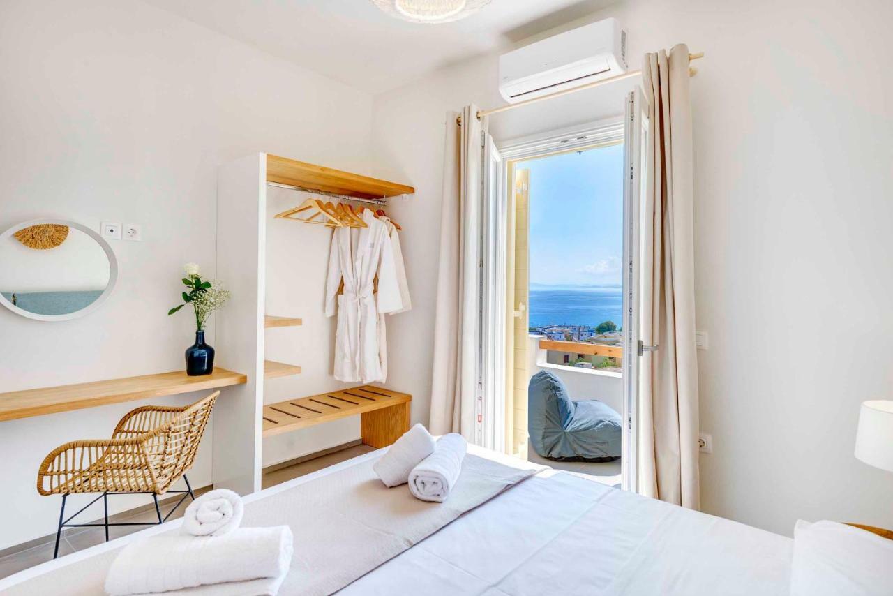 Villa Alba In Syros With Private Jacuzzi アゾリムノス エクステリア 写真