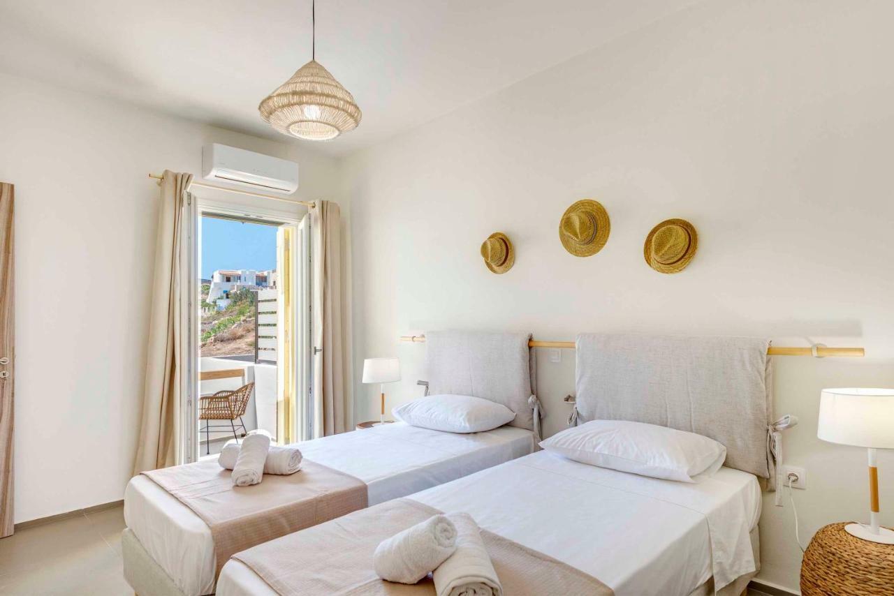 Villa Alba In Syros With Private Jacuzzi アゾリムノス エクステリア 写真