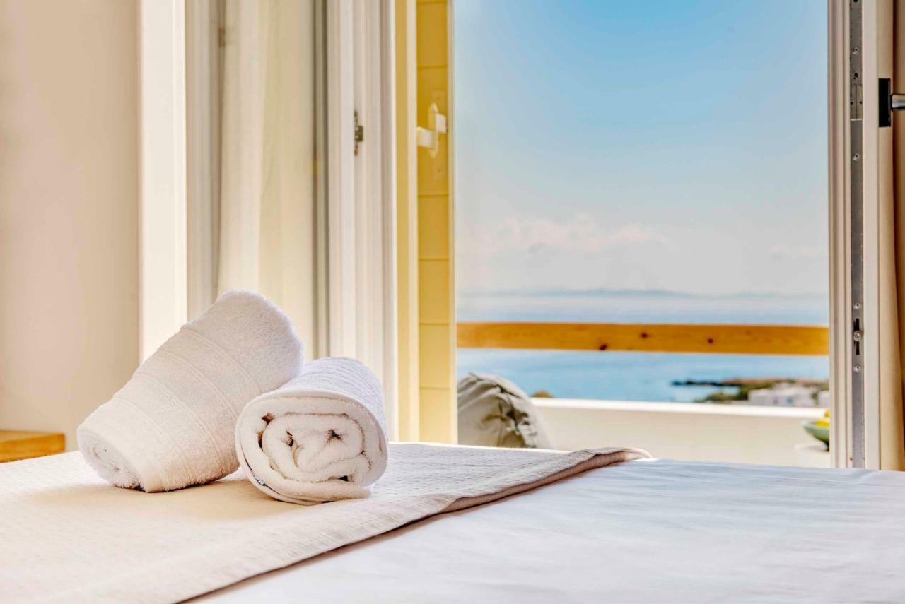 Villa Alba In Syros With Private Jacuzzi アゾリムノス エクステリア 写真